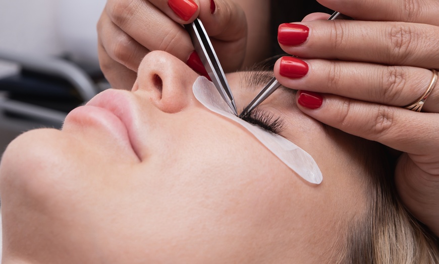 Eyelash Extension